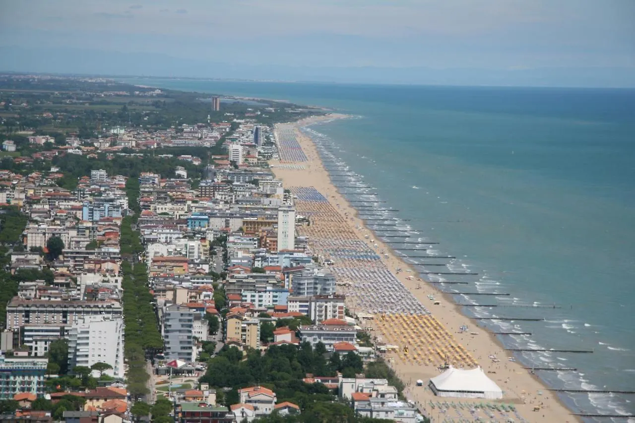 Apartament Domus Fiorita Lido di Jesolo